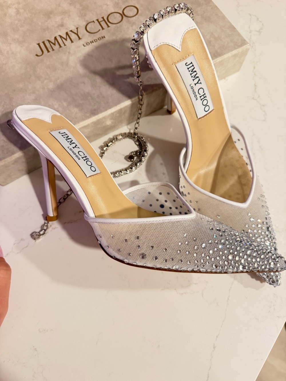 Jimmy Choo Saeda crystal-embellished pumps - Picture 8 of 11